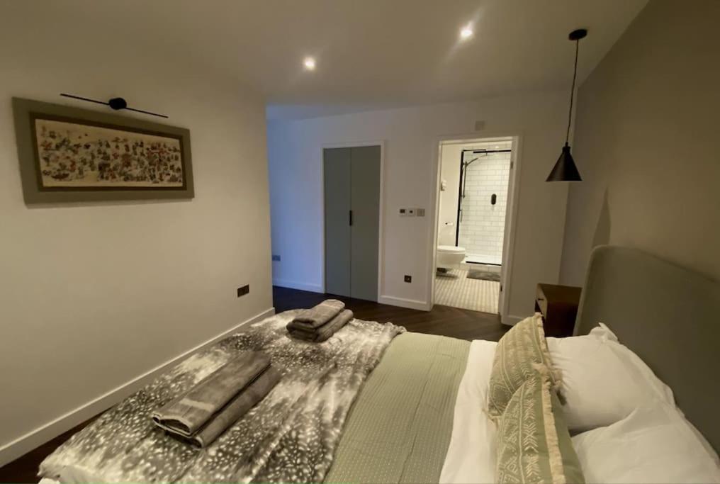 The Retreat, Luxury Studio Apartment In Bath With Parking Exterior foto
