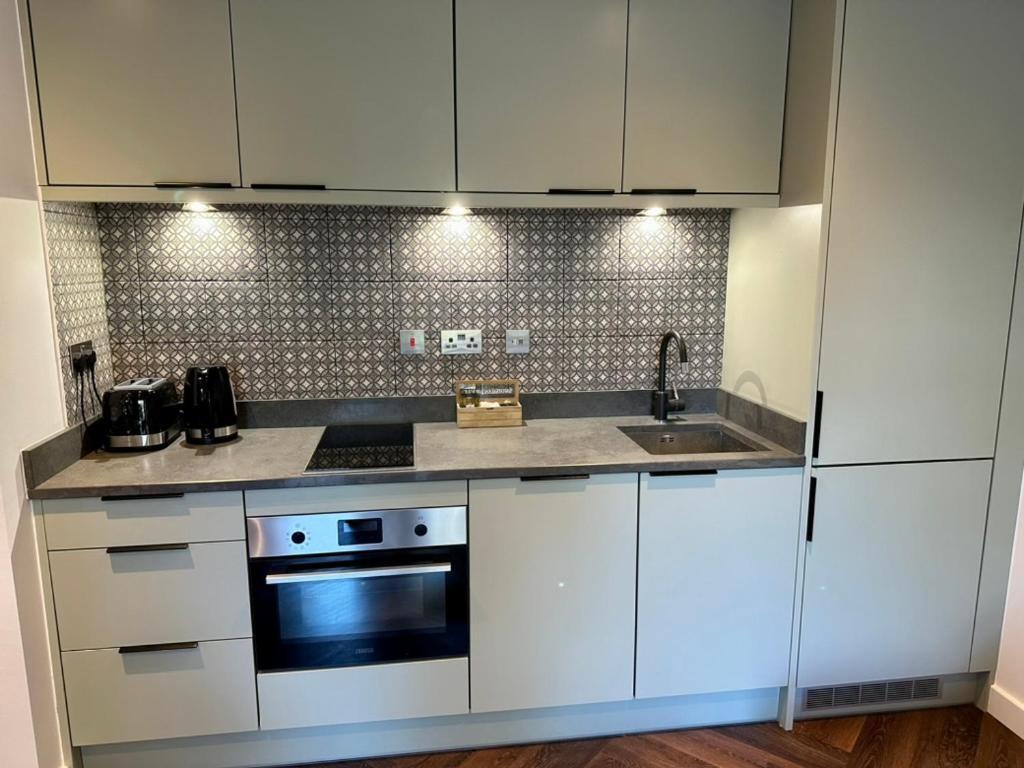 The Retreat, Luxury Studio Apartment In Bath With Parking Exterior foto