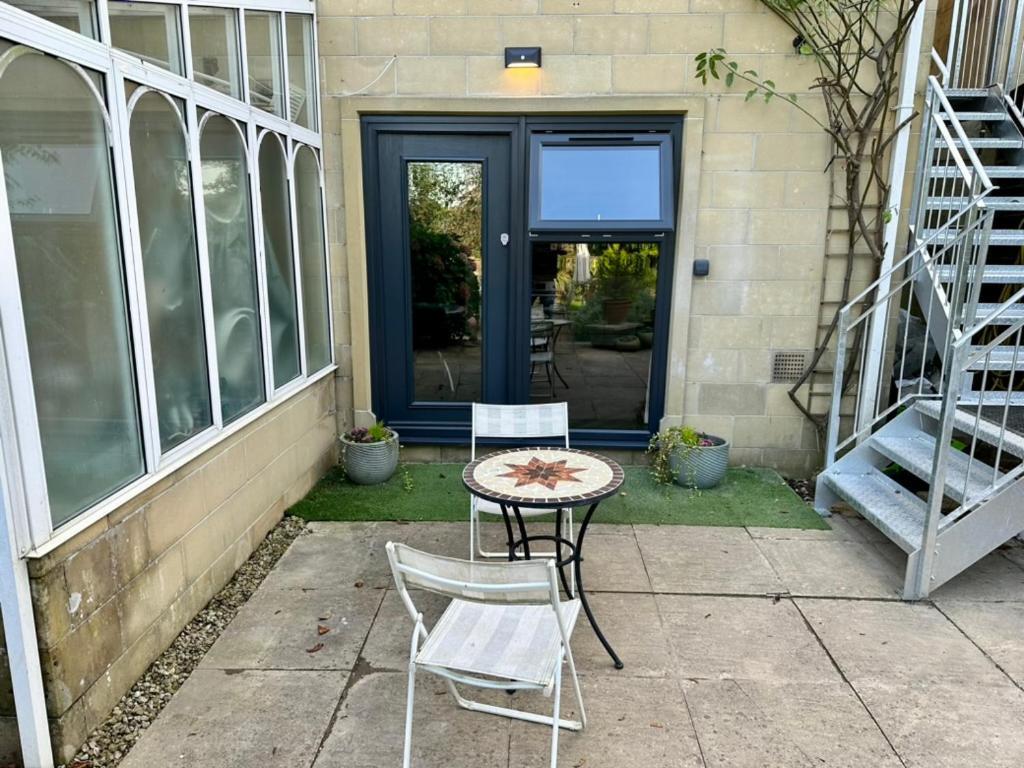 The Retreat, Luxury Studio Apartment In Bath With Parking Exterior foto