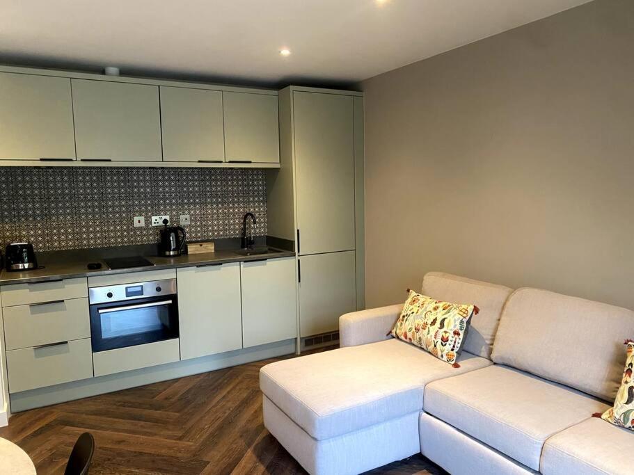 The Retreat, Luxury Studio Apartment In Bath With Parking Exterior foto